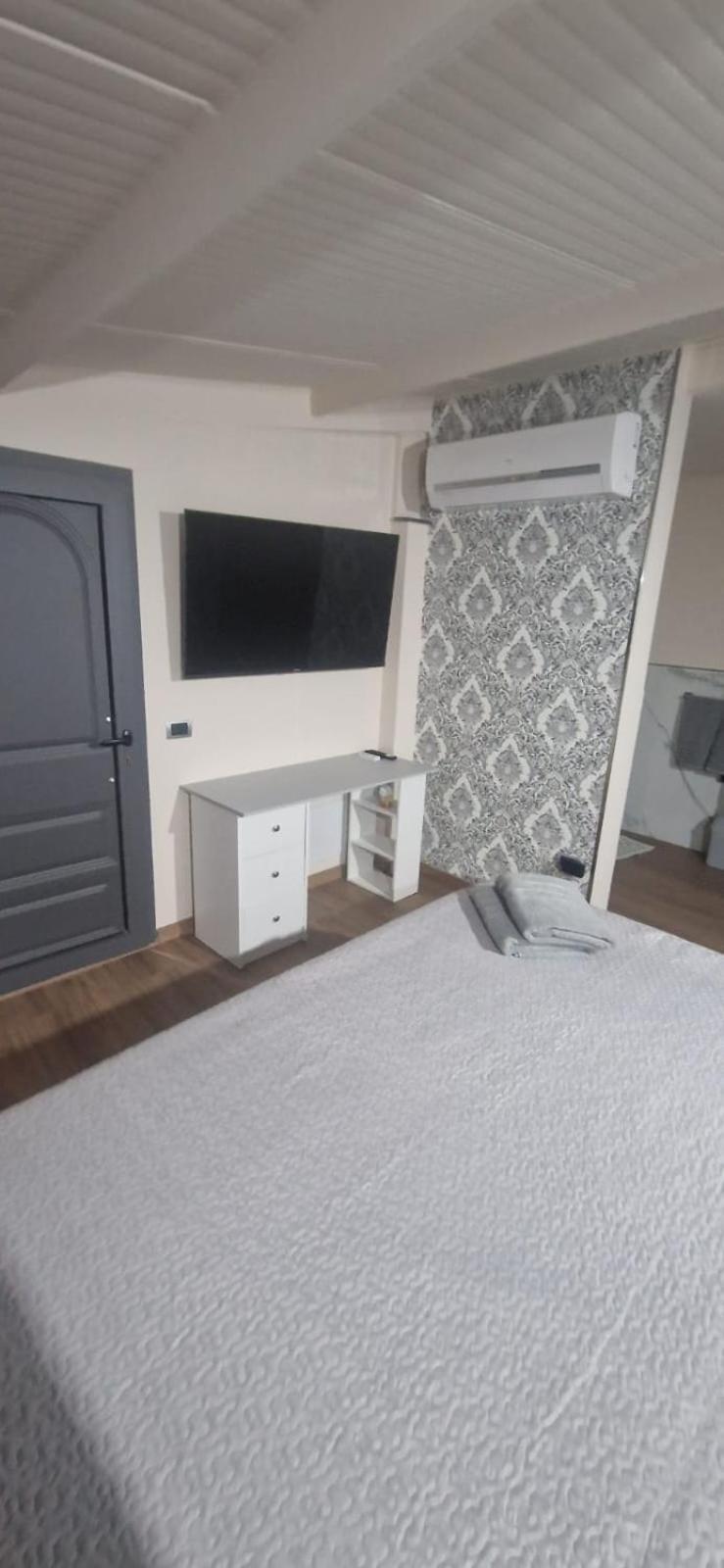 Suites Grey In Centro Randazzo Luaran gambar